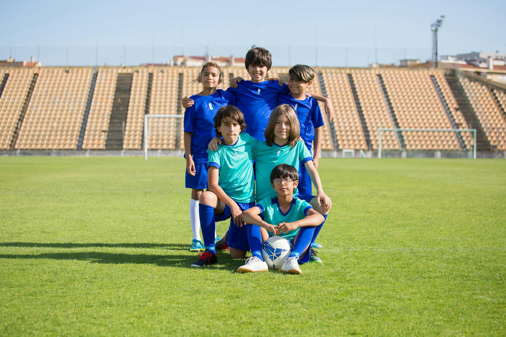 Short Sleeve V Neck Soccer Jersey 3